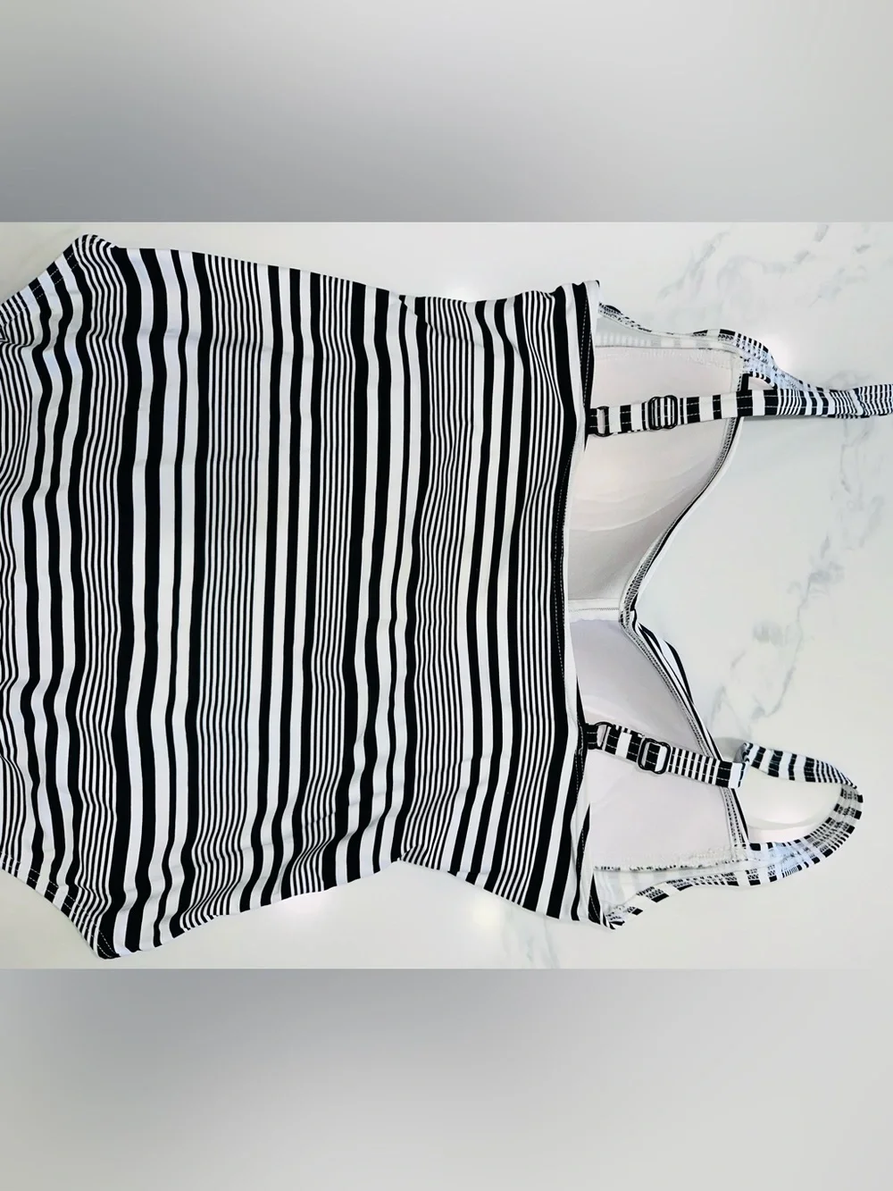 NIP TICK SIZE 10~STRIPE MIRACLE SUIT SWIMSUIT BATHING SUIT  Nip Tuck Bond-Eye